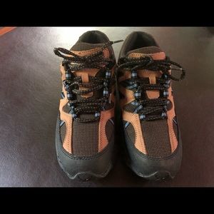 Sturdy Aetrex Hikers in the Box